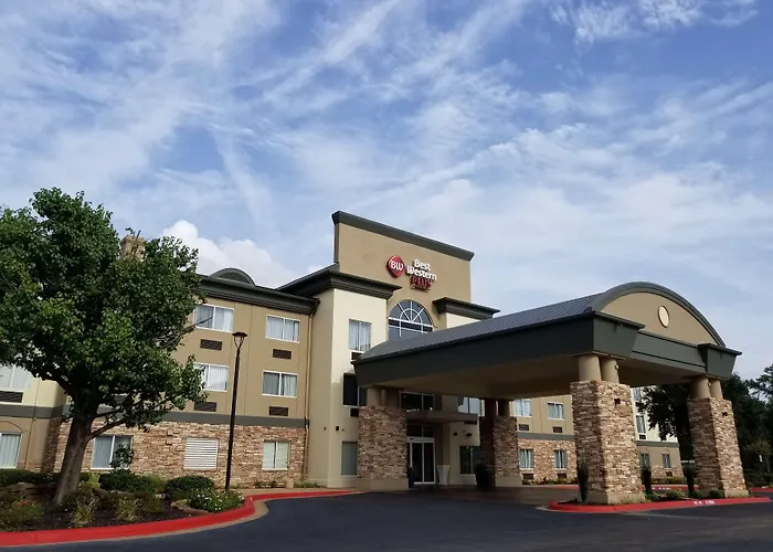 Best Western Plus Rama Inn & Suites La Grande