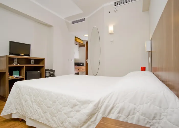 Firenze Business Hotel Palhoça