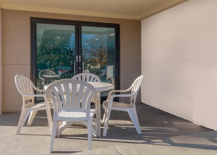 Baymont By Wyndham Georgetown Lexington North