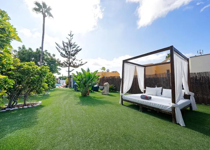 Vista Bonita - Gay And Lesbian Only Resort (Adults Only)