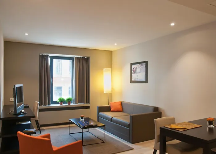 Castelnou Aparthotel Gand