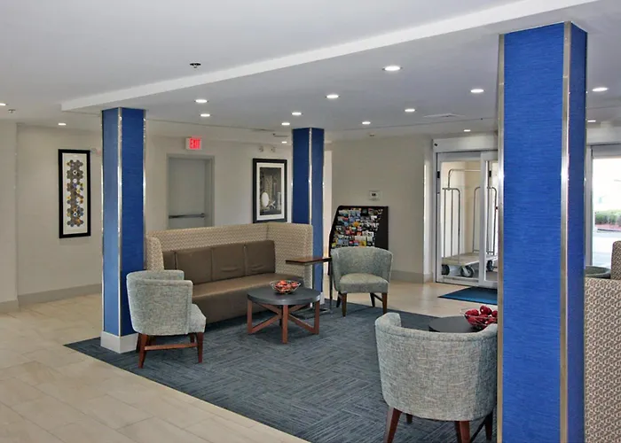 Holiday Inn Express Branford-New Haven By Ihg
