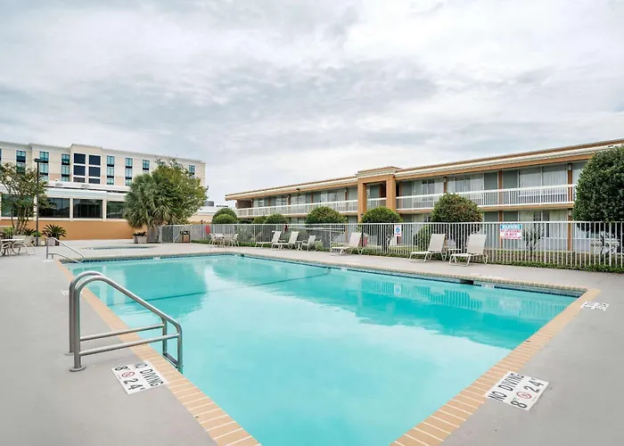 Quality Inn Baton Rouge East I-12