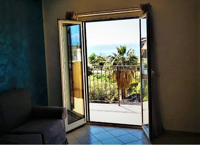 Casa Via Alvaro Roccella Ionica