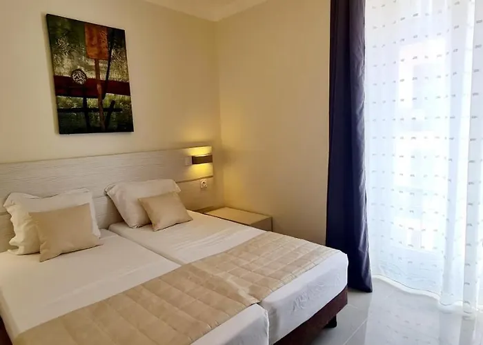 Esperance Hotel