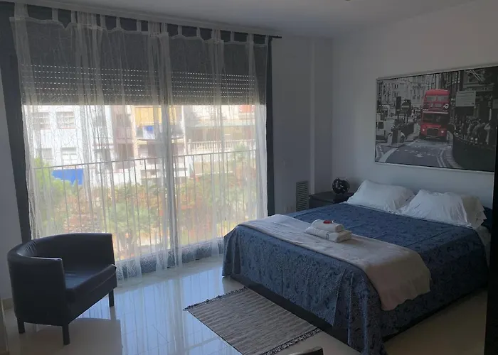 Room In Lodge - Beautiful And Cozy Loft In The Center, Maryha Loft Sitges