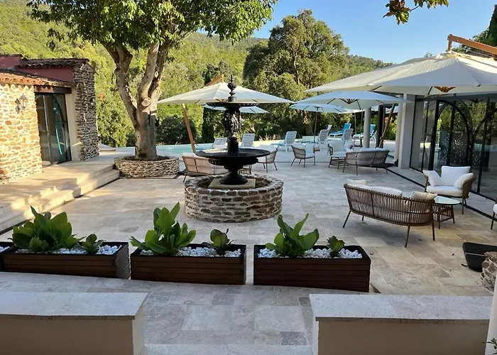 Auberge du dom Bormes-les-Mimosas