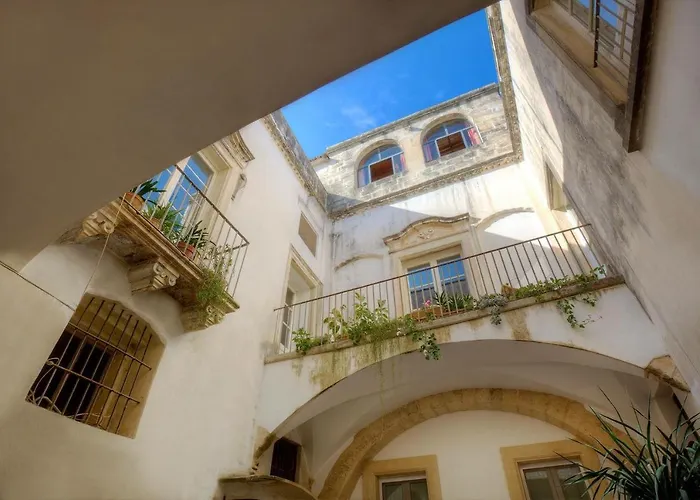 Massa House Bed and Breakfast Lecce