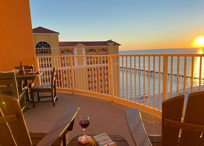 Calypso 3-2303 Penthouse Level W/ Incredible View! Hotel Panama City Beach