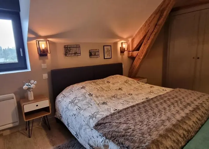 Au Nid des Champs, Agréable chambre d'hôtes, proche de Chartres Dammarie 