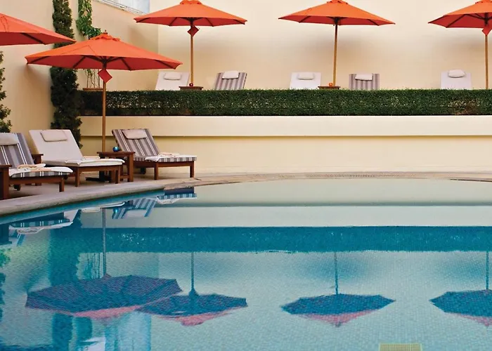 Hotel Dusitd2 Chiang Mai