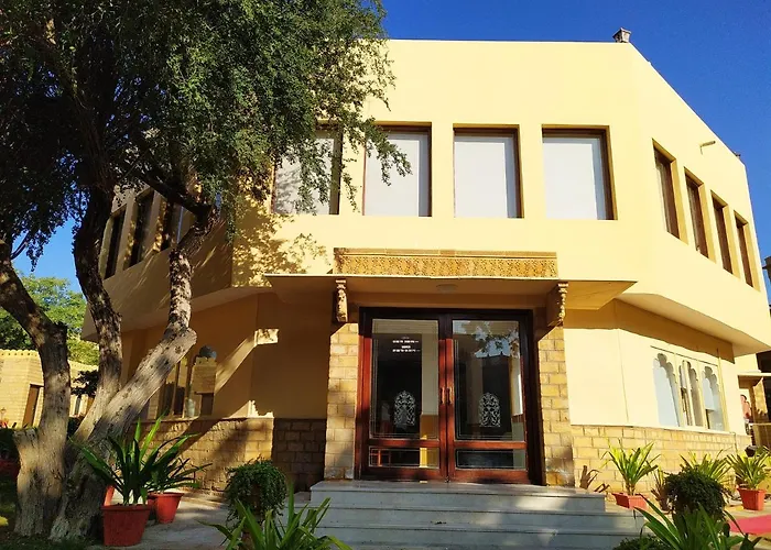 Hotel Heritage Inn