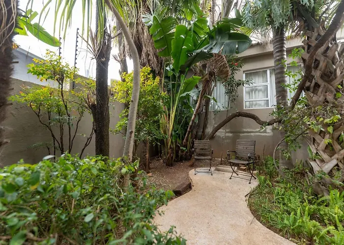 Fatmols Guest Lodge Johannesburg
