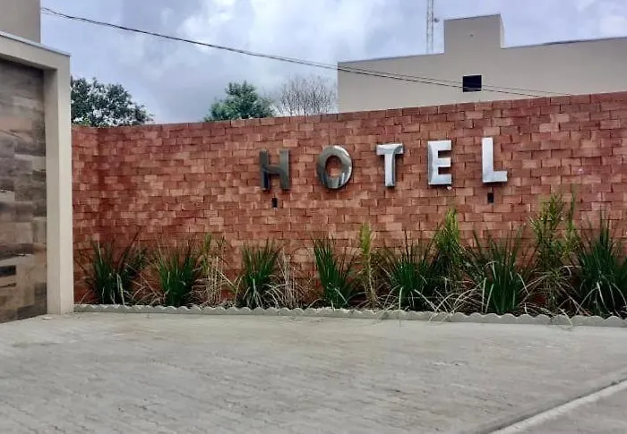 Deluz Hotel Aparecida do Taboado