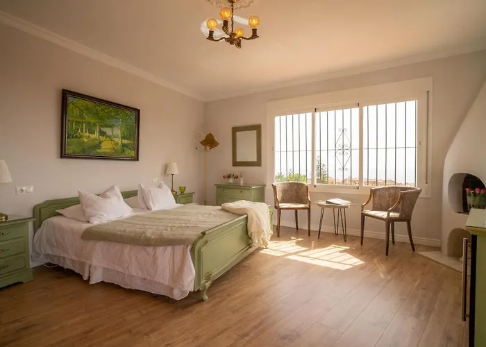 Casa Ancladero Room W big balcony&lovely view Fuengirola