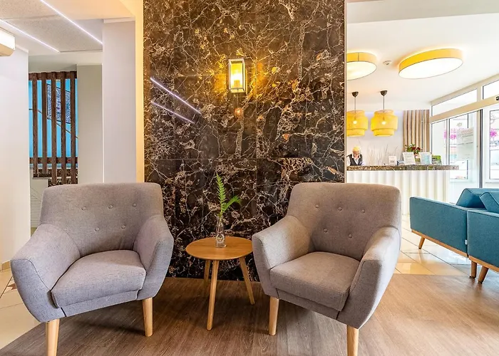 Hotel Jantar Rewal