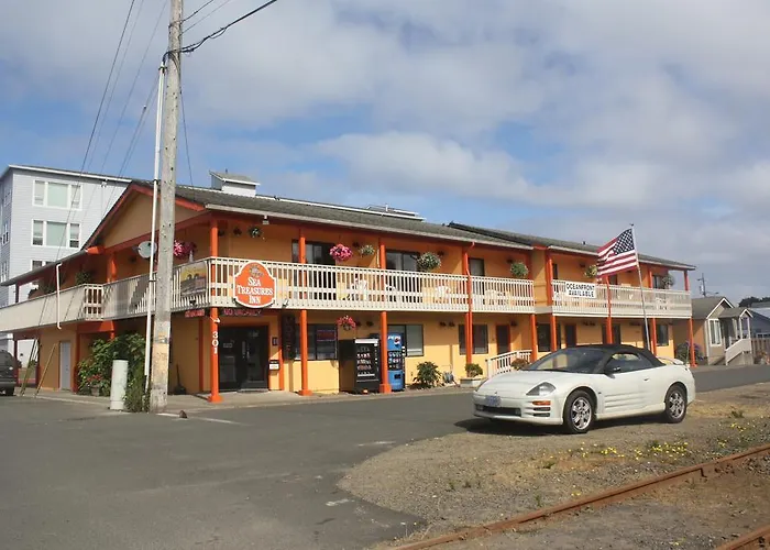 Sea Treasures Inn #104