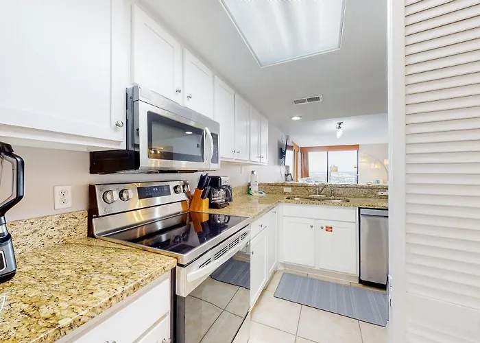 Whaler 5B Apartment Gulf Shores