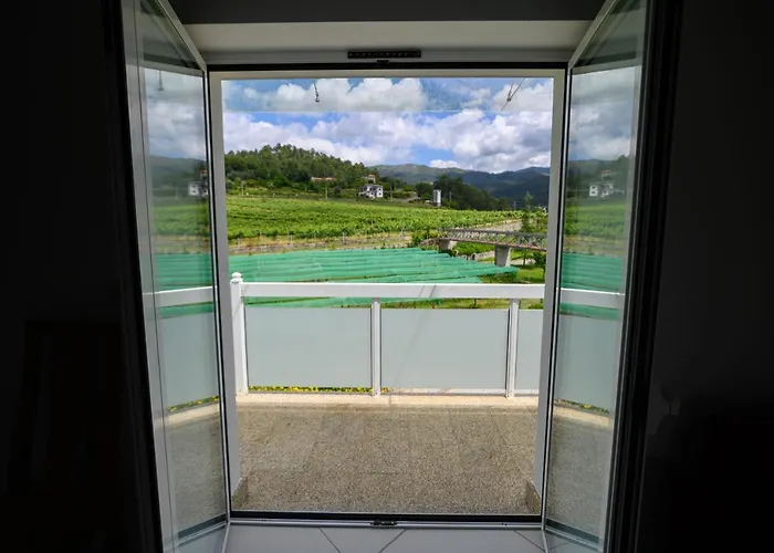 Funileiro, Apartamentos E Quartos Amares