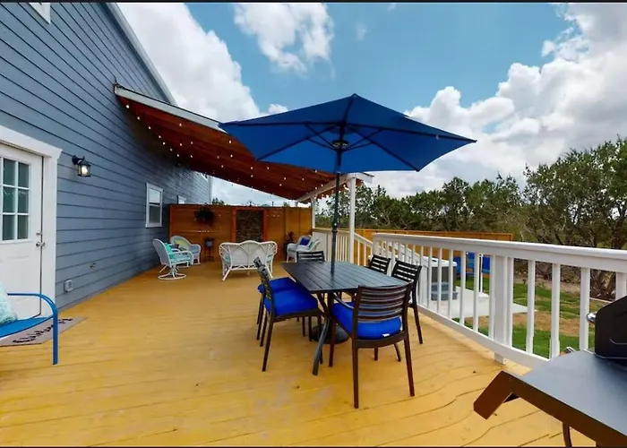 Blue Oasis In The Hill Country Hotel Kerrville