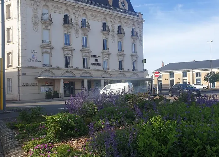 Logis Hotel des Bourbons Montluçon Climatisé