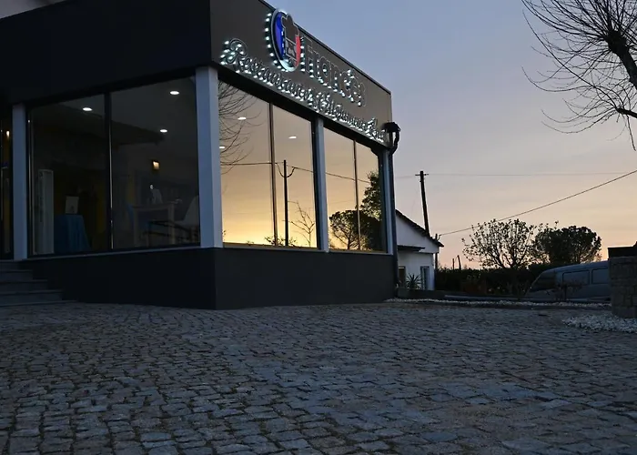 O Frances Acomodação com café da manhã Nelas