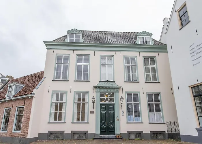 De Dekenije