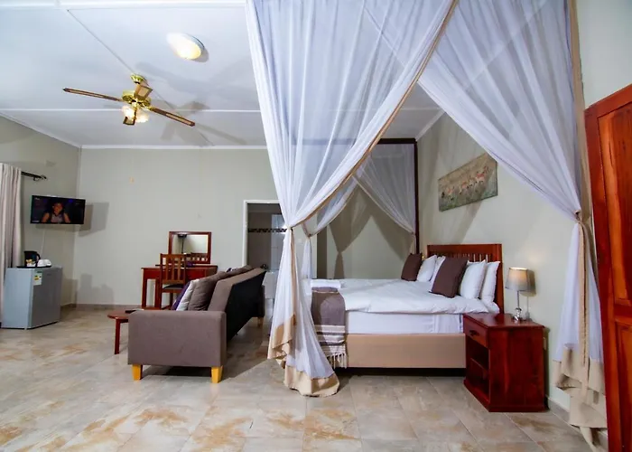 Dzimbahwe Guest Lodge