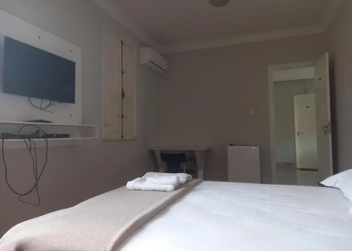 Hotéis de Ubá