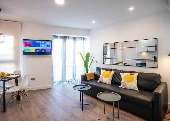 Trendy Homes Puerta Purchena Almería