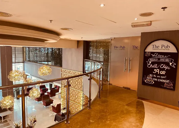 Hotel Ramada By Wyndham Doha Old Town
