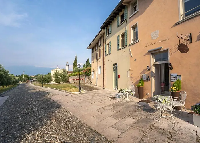 Romantic B&B Il Piccolo Paradiso San Felice del Benaco