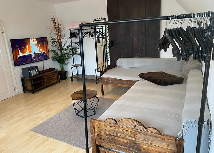 Room In Apartment - Allgauer Festwoche 150M Entfernt Kempten 