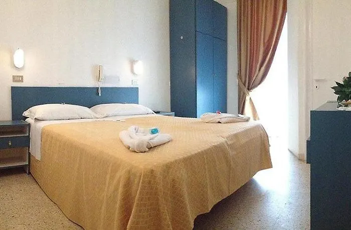 Hotel Till