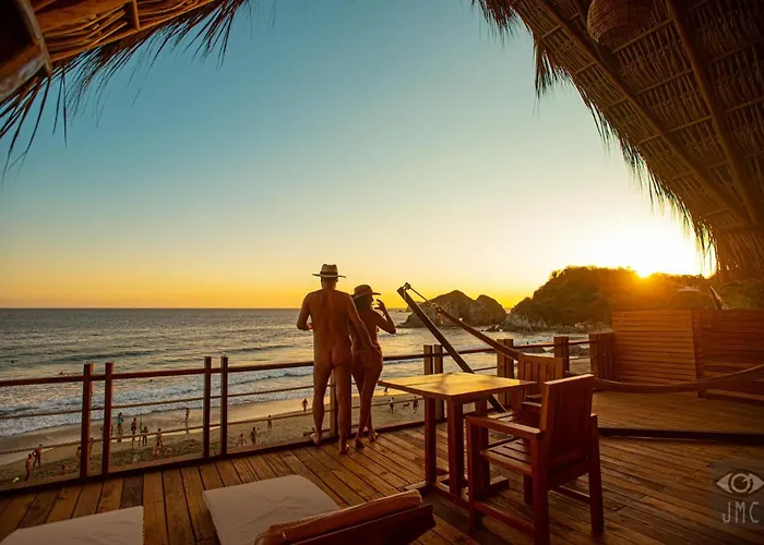Hotel Nude Zipolite & Beach Club