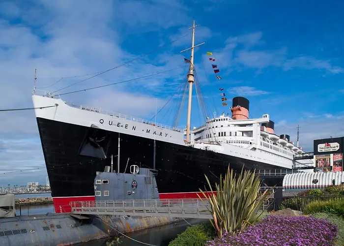 The Varden - A Self-Service Micro Hotel Long Beach