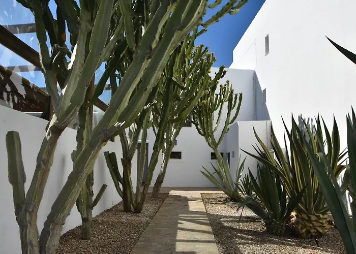Hostal Doña Lola Marina Zahara de los Atunes