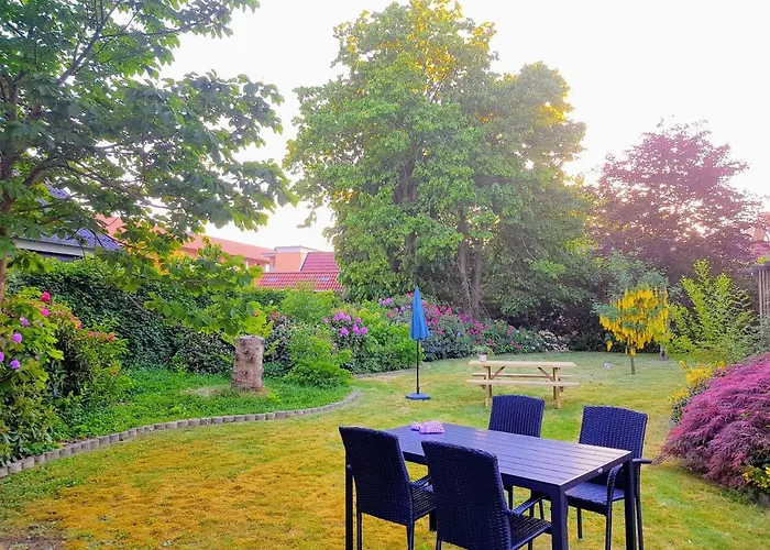5 Minute Walk To Lego House-2 Bedrooms With Balcony Garden View.Loft Floor