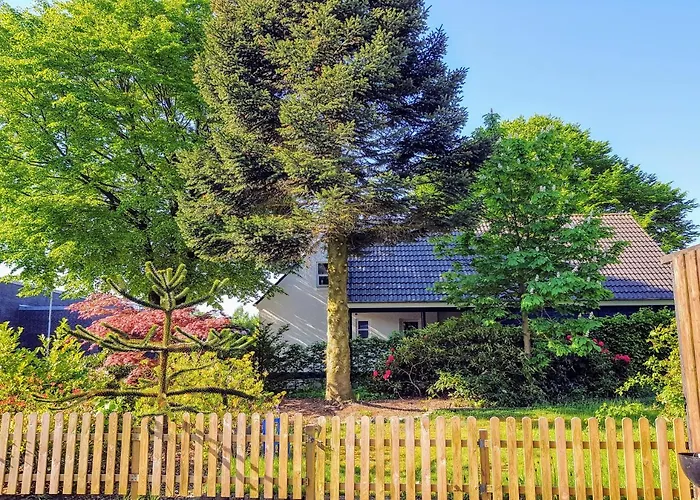 5 Minute Walk To Lego House-2 Bedrooms With Balcony Garden View.Loft Floor