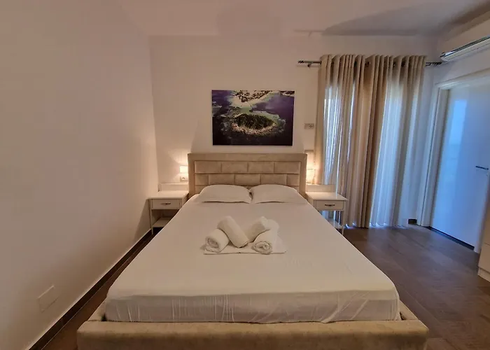 Hotel Queen Margaret Seaside Ksamil