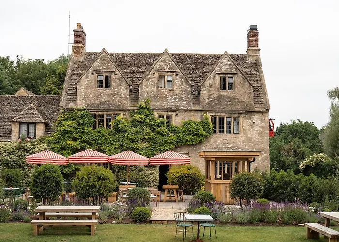 The Double Red Duke, Cotswolds Hotel Witney