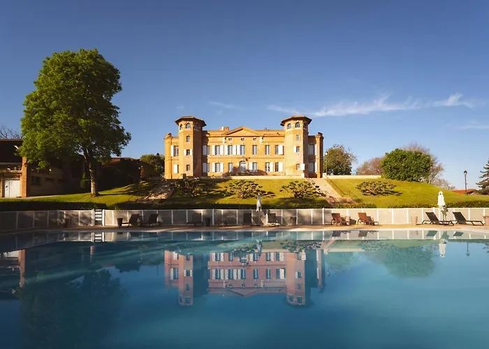 Château de Loubéjac Lamothe-Capdeville