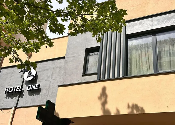 Hotel One