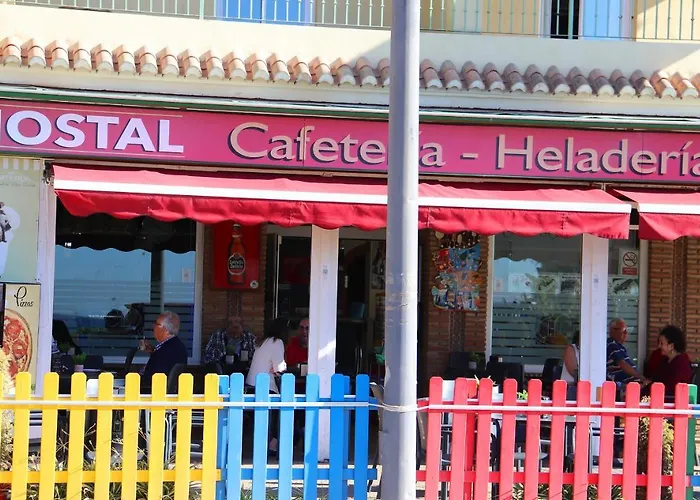 Hostal La Estacion Benajarafe