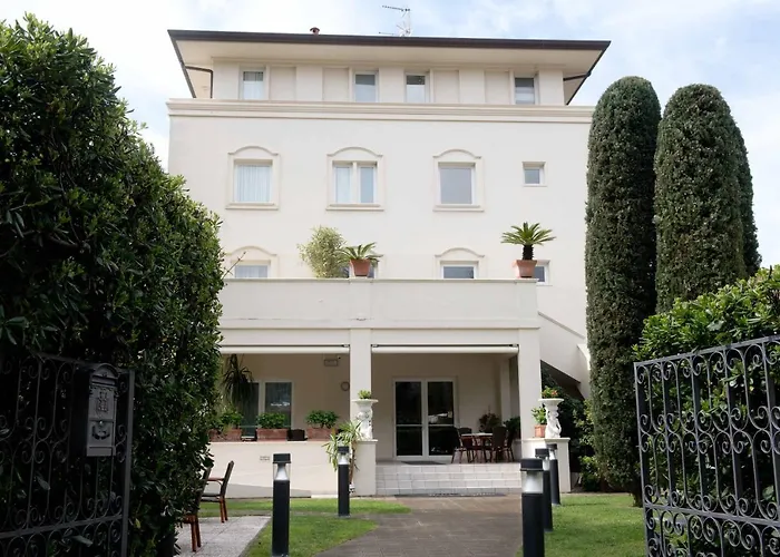 Villa Costanza Boutique Hotel Forte dei Marmi