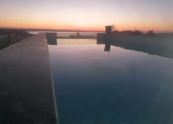Nature Guesthouse Lagos