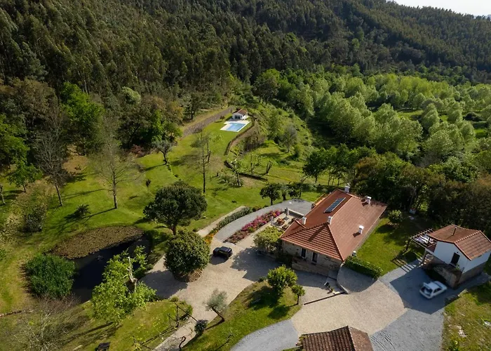 Quinta Do Farfalho Acomodação com café da manhã Celorico De Basto