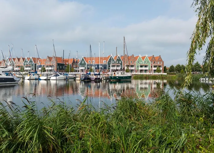 Hotels in Volendam