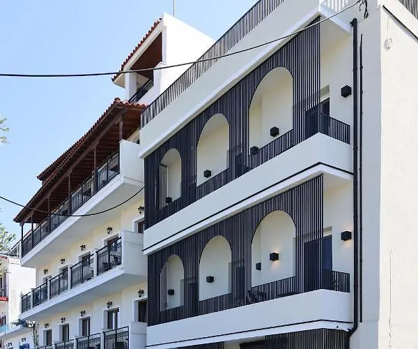 Uphill Unique Boutique Suites