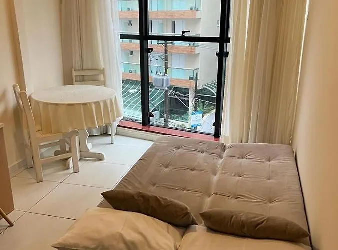 Flat Na Praia Do Gonzaga Em Santos! Consulte Condicoes Para O Ano Novo! Santos 